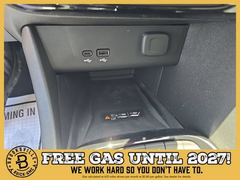 New 2026 Buick Encore GX Sport Touring w/ Advanced Technology Package FWD image 21