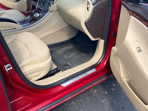 Used 2013 Buick LaCrosse Leather image 8