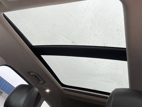 Used 2018 Ford Escape SEL FWD image 12