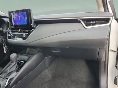 Used 2023 Toyota Corolla LE image 21