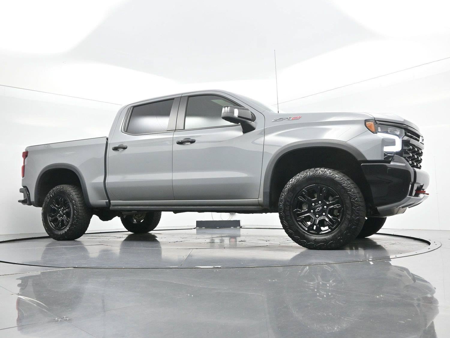 Used 2024 Chevrolet Silverado 1500 ZR2 w/ Technology Package AWD/4WD image 42