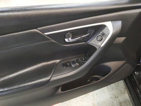 Used 2016 Nissan Altima 2.5 SL w/ 2.5 Technology w/LED Package image 11