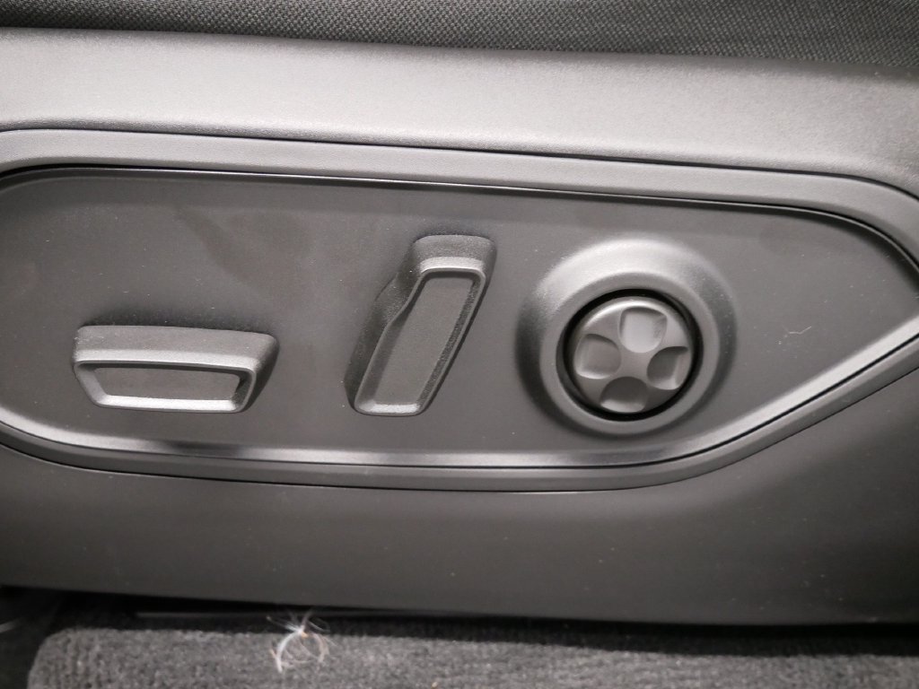 New 2027 Jeep Grand Cherokee Limited AWD/4WD image 20