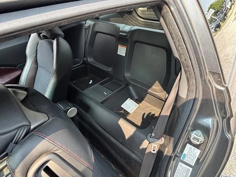 Used 2015 Honda CR-Z EX image 12
