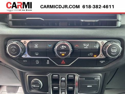 New 2025 Jeep Wrangler Sport AWD/4WD image 21