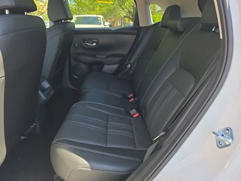 Certified 2025 Honda HR-V EX-L image 22