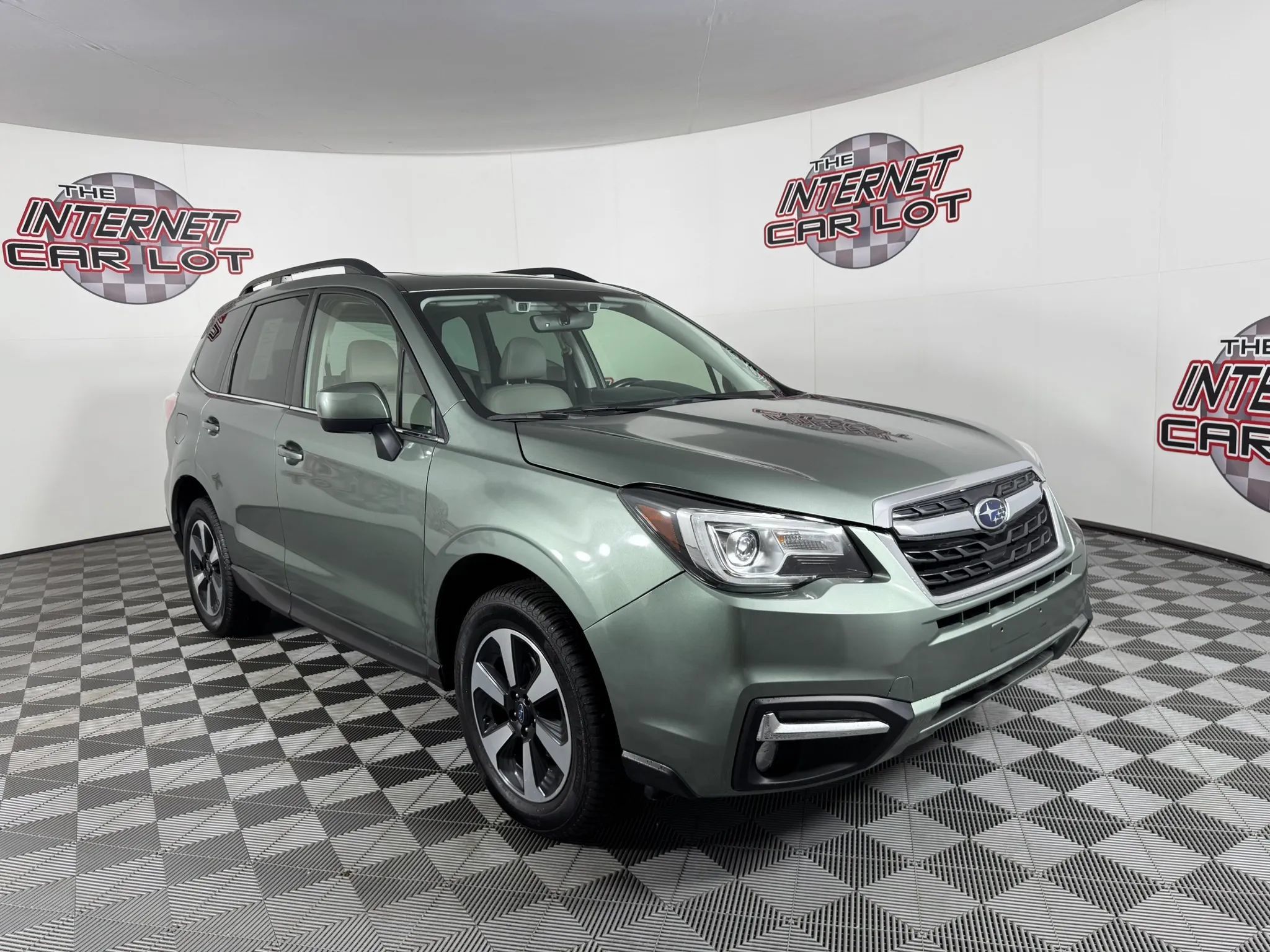 Used 2018 Subaru Forester 2.5i Limited AWD/4WD image 9