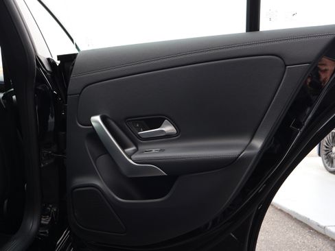 Certified 2024 Mercedes-Benz CLA 250 4MATIC image 22