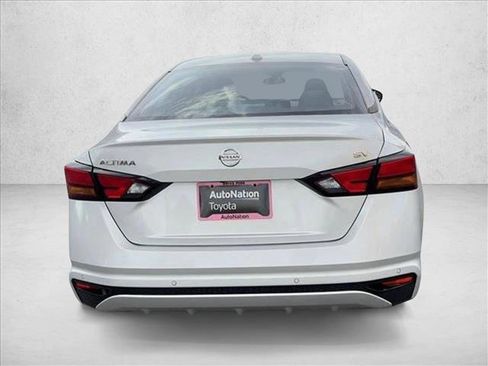 Used 2022 Nissan Altima 2.5 SV image 6