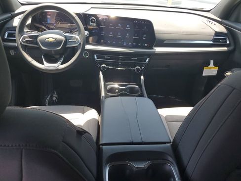 New 2026 Chevrolet Traverse LT FWD image 11