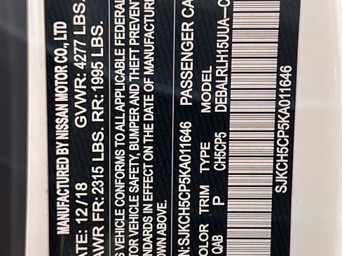 Used 2019 INFINITI QX30 w/ Cargo Package image 31