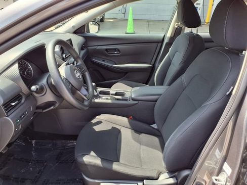 Used 2024 Nissan Sentra S FWD image 16