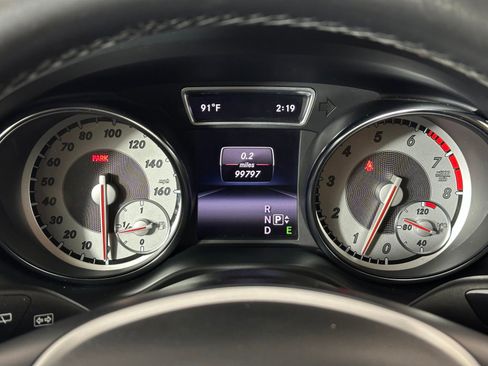 Used 2015 Mercedes-Benz GLA 250 4MATIC w/ Multimedia Package image 11