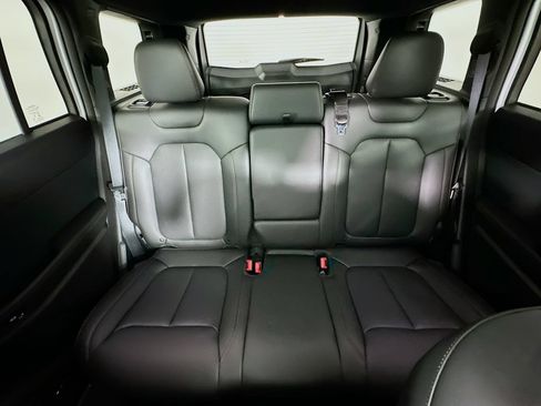 New 2026 Jeep Cherokee Limited AWD/4WD image 10