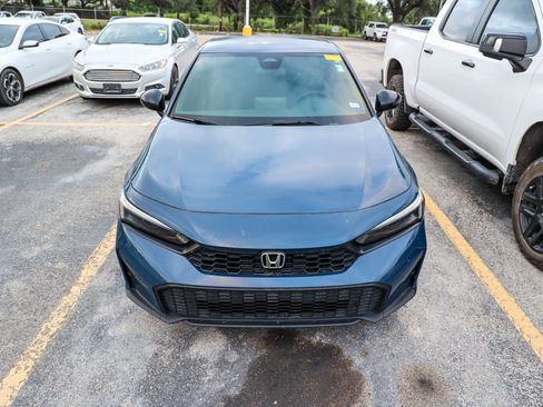 Used 2025 Honda Civic Sport image 5