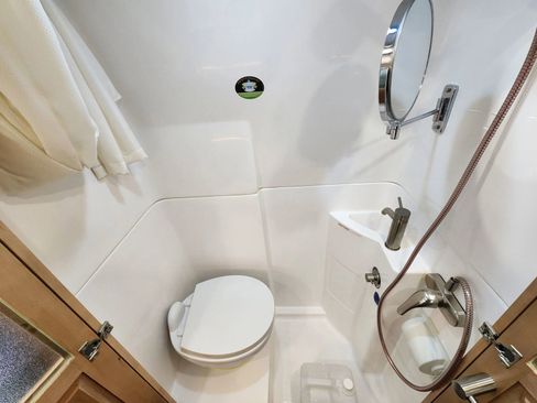 Used 2021 Mercedes-Benz Sprinter 3500 image 17