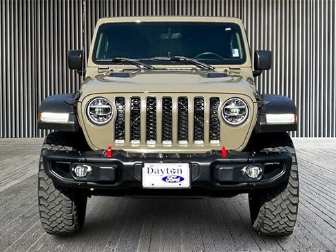 Used 2020 Jeep Gladiator Rubicon image 3