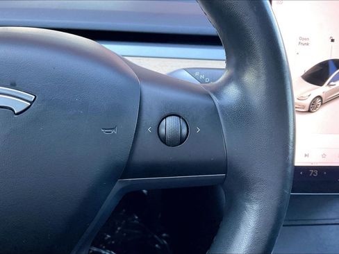 Used 2019 Tesla Model 3 Long Range image 11