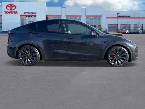 Used 2024 Tesla Model Y Performance image 6