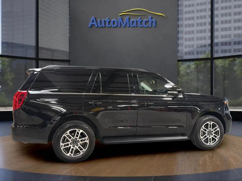Used 2025 Ford Expedition Active AWD/4WD image 12