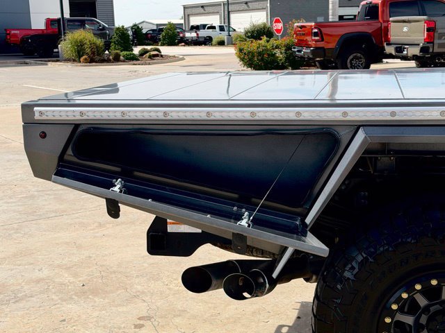 Used 2022 Ford F350 Platinum AWD/4WD image 18