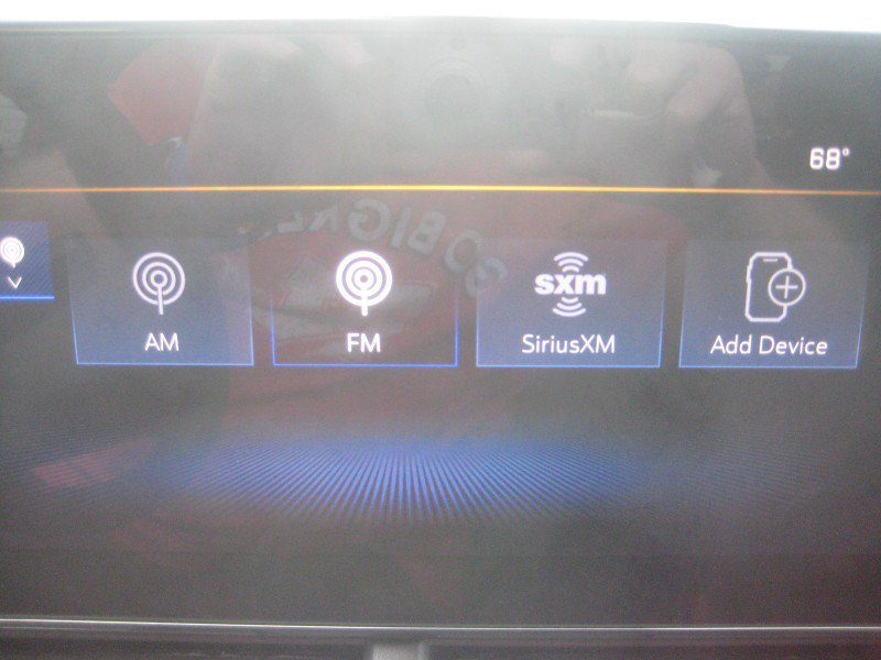 Used 2024 Chevrolet Trax LT w/ Driver Confidence Package FWD image 19