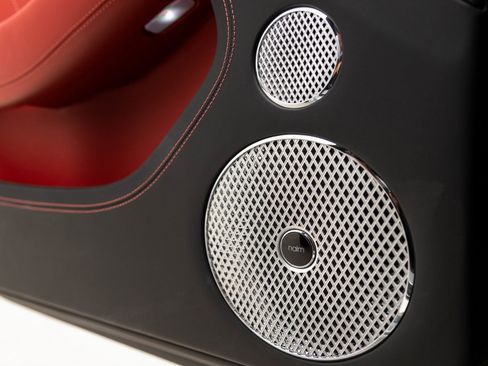 Used 2024 Bentley Continental GT image 19