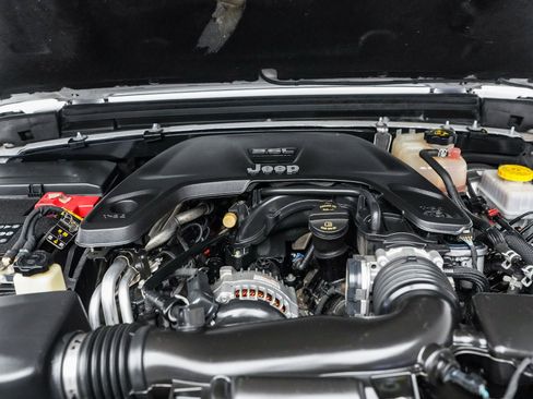 Used 2020 Jeep Wrangler Unlimited Rubicon image 27