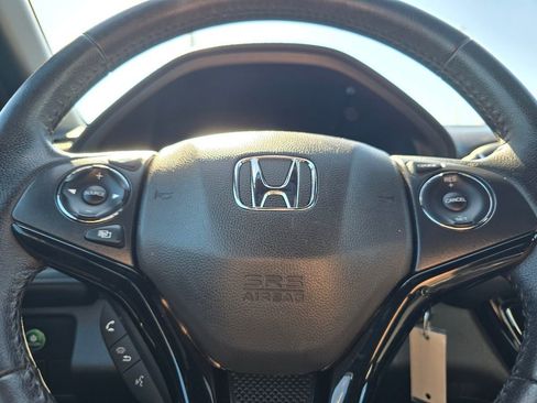 Certified 2022 Honda HR-V Sport image 21