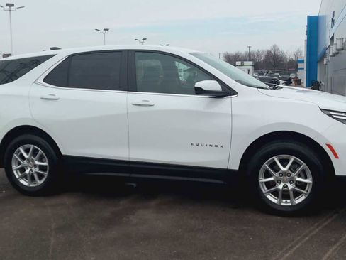 Certified 2024 Chevrolet Equinox LT image 9