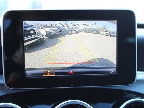 Used 2018 Mercedes-Benz C 300 Sedan image 19