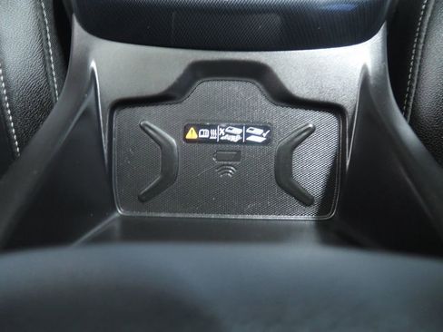 Used 2019 Chevrolet Colorado Z71 image 22