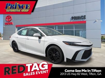 New 2025 Toyota Camry SE