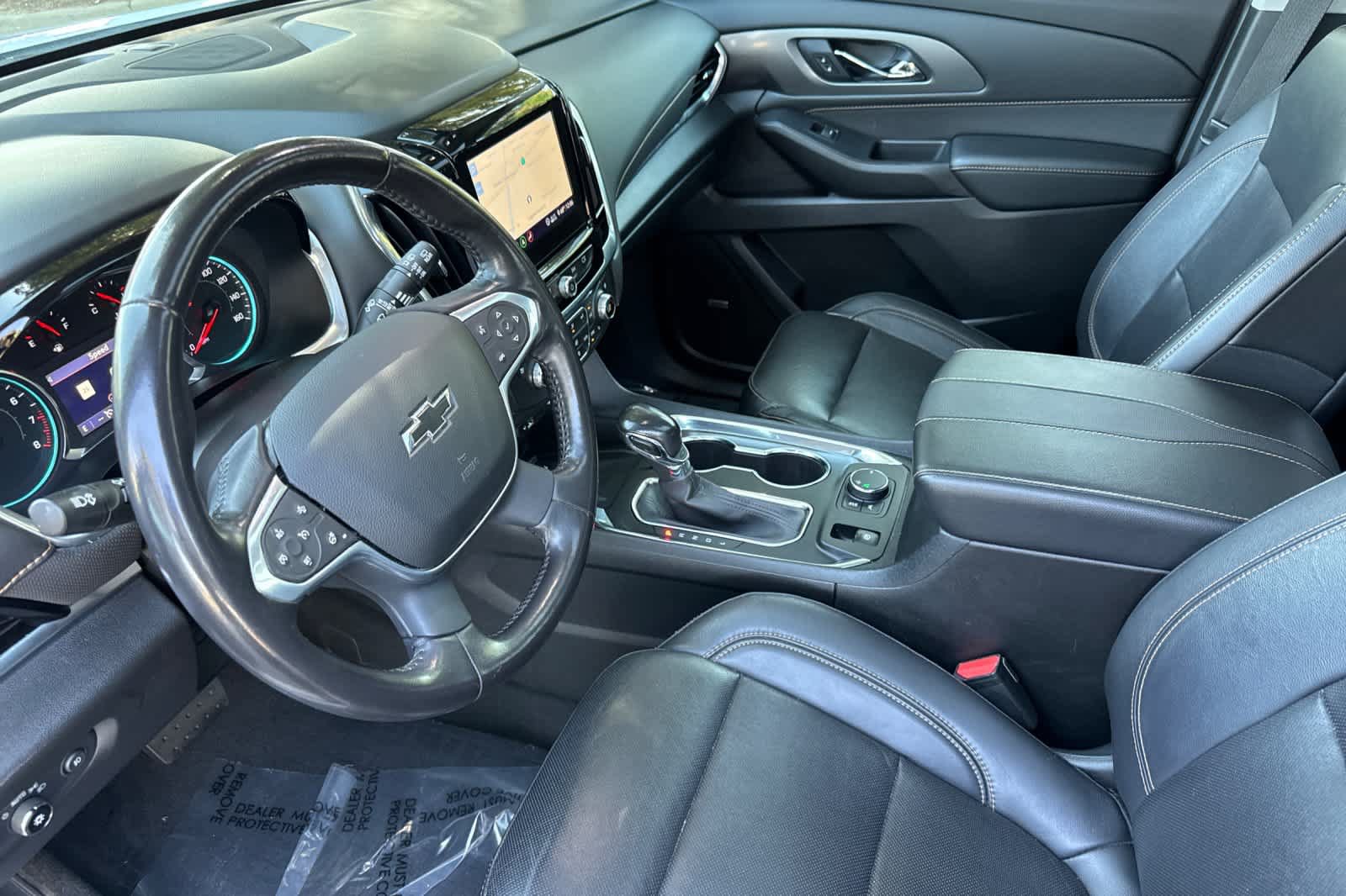 Used 2021 Chevrolet Traverse Premier w/ Redline Edition FWD image 11