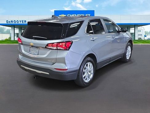 Used 2024 Chevrolet Equinox LT image 7