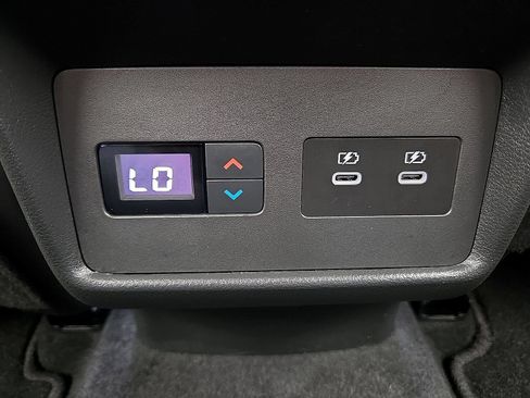 Used 2025 Nissan Rogue SL w/ SL Premium Package AWD/4WD image 11