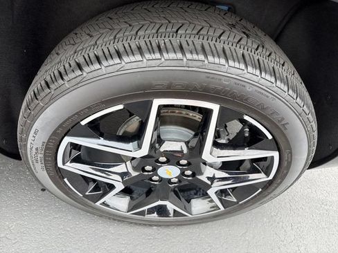 Certified 2026 Chevrolet Traverse High Country w/ LPO, Floor Liner Package AWD/4WD image 23