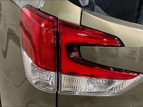 Used 2023 Subaru Forester Premium image 30