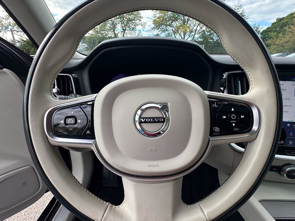 Used 2023 Volvo S60 B5 Plus w/ Climate Package AWD/4WD image 27