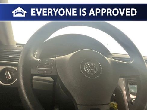 Used 2013 Volkswagen Passat 2.5 S image 17