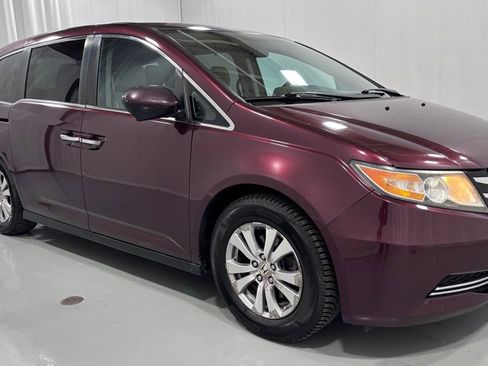 Used 2014 Honda Odyssey EX image 3