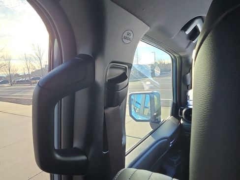 Used 2025 Toyota Land Cruiser Base image 17