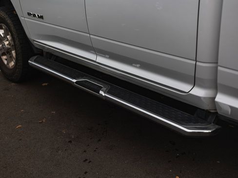 Used 2024 RAM 2500 Big Horn image 16