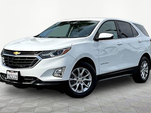 Used 2020 Chevrolet Equinox LT FWD image 3
