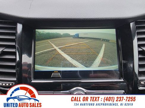 Used 2019 Chevrolet Trax LT w/ LT Convenience Package FWD image 21