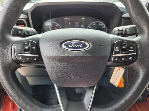 Used 2024 Ford Maverick XLT FWD image 5