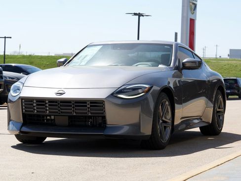 New 2026 Nissan Z Sport w/ Floor Mat Package image 3