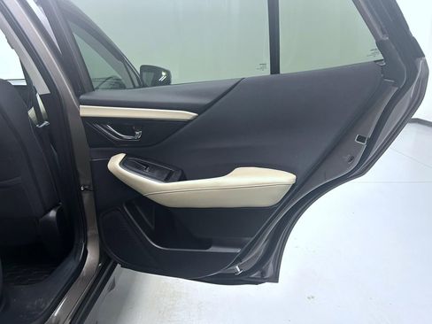 Used 2021 Subaru Outback Premium w/ Popular Package #1 image 17