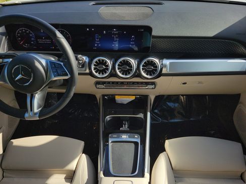 Certified 2025 Mercedes-Benz GLB 250 image 19