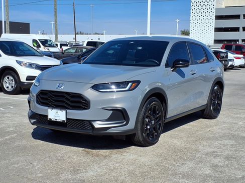 Certified 2024 Honda HR-V Sport image 5